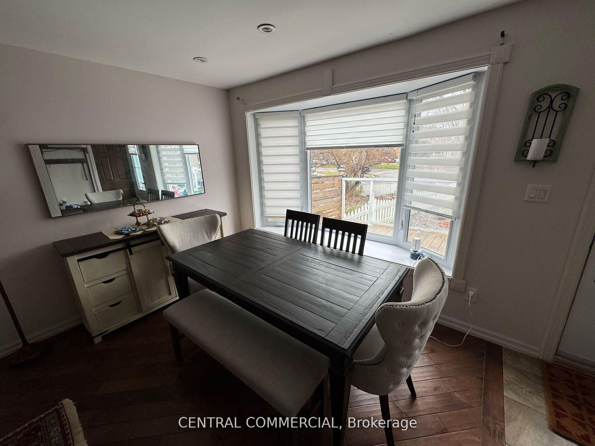 Photo 2 of 21 Jones Court, Aurora, Aurora Highlands — HOMEH