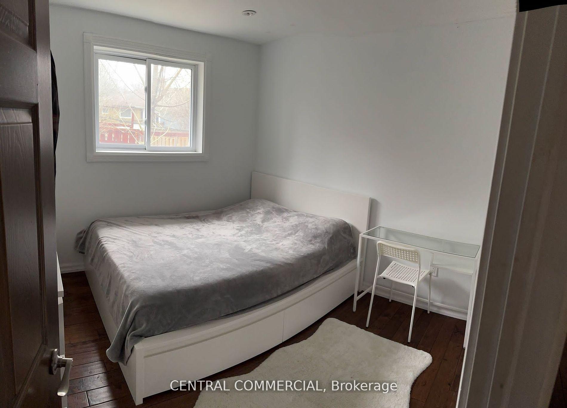 Photo 3 of 21 Jones Court, Aurora, Aurora Highlands — HOMEH