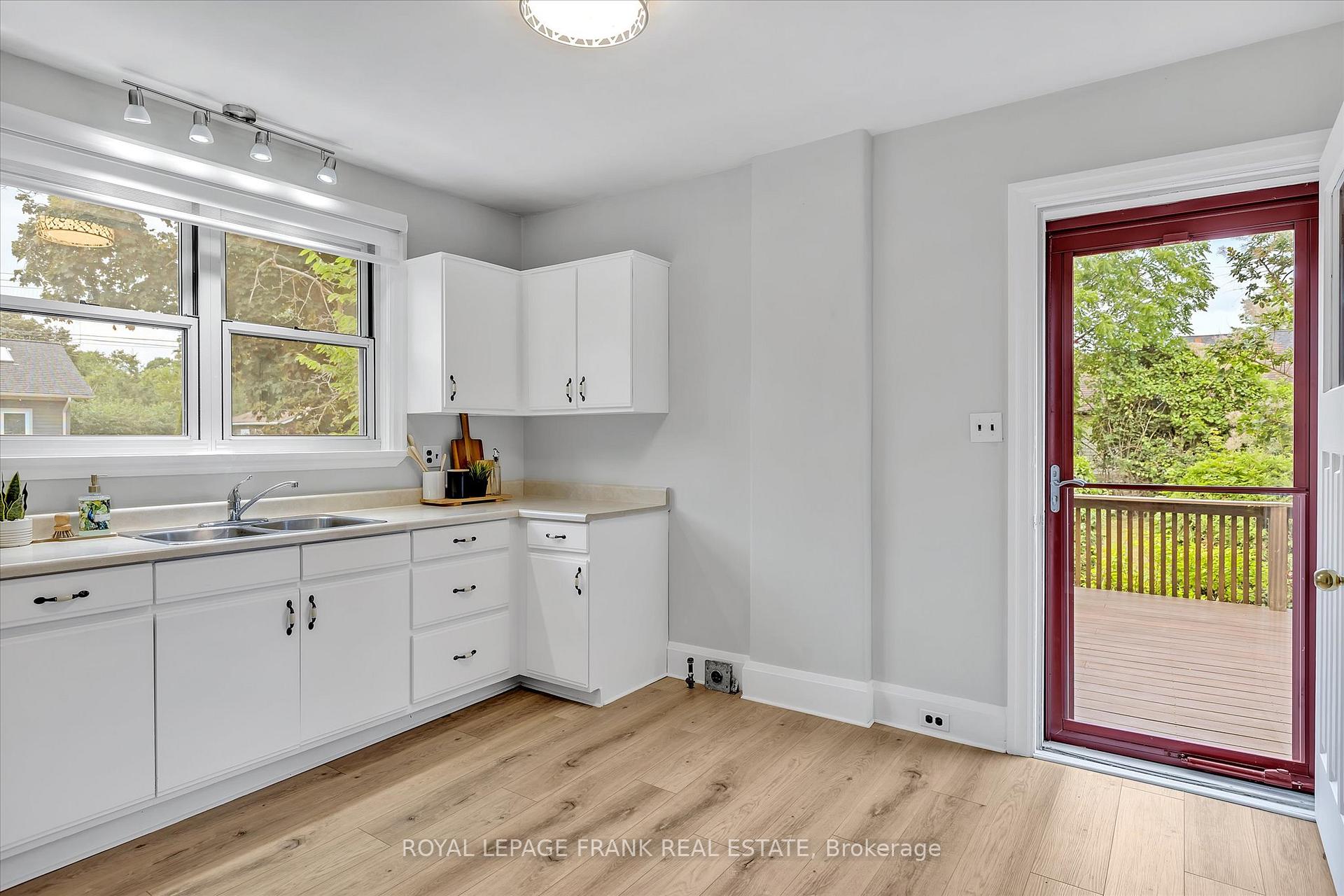 Photo 11 of 246 Mark Street, Peterborough, Ashburnham Ward 4 — HOMEH
