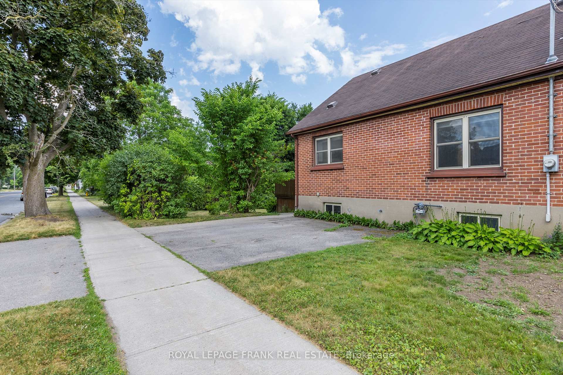 Photo 32 of 246 Mark Street, Peterborough, Ashburnham Ward 4 — HOMEH