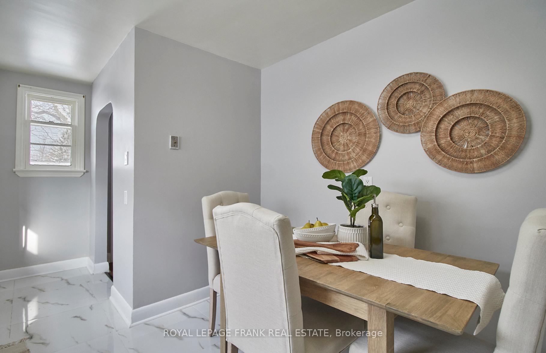Photo 8 of 219 Greenwood Avenue, Oshawa, Vanier — HOMEH
