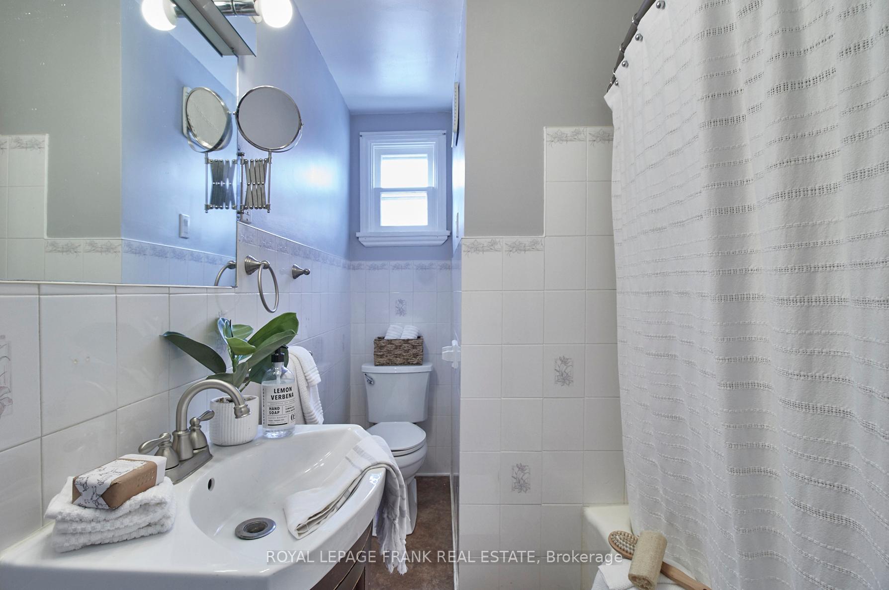 Photo 14 of 219 Greenwood Avenue, Oshawa, Vanier — HOMEH