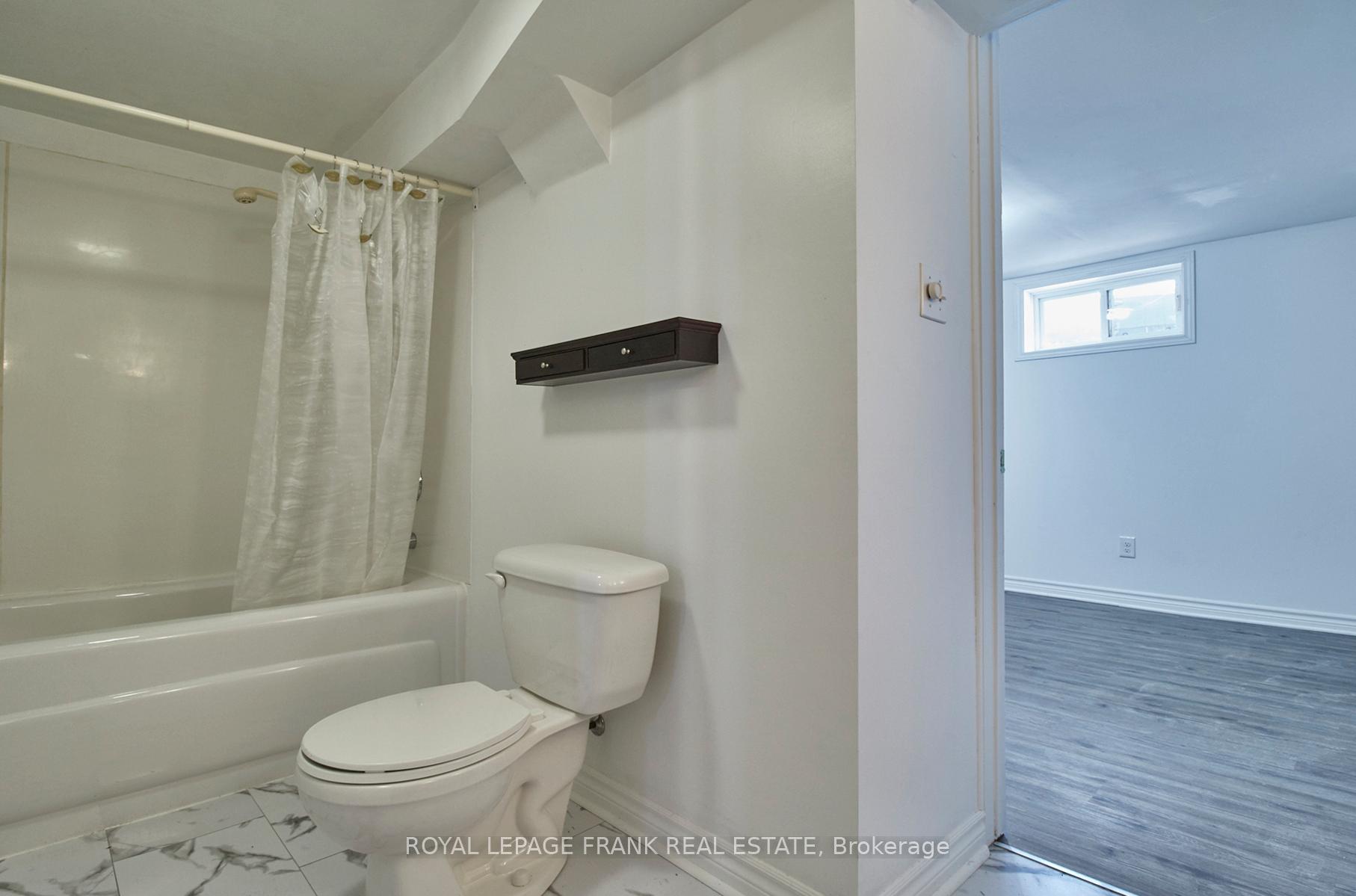 Photo 20 of 219 Greenwood Avenue, Oshawa, Vanier — HOMEH