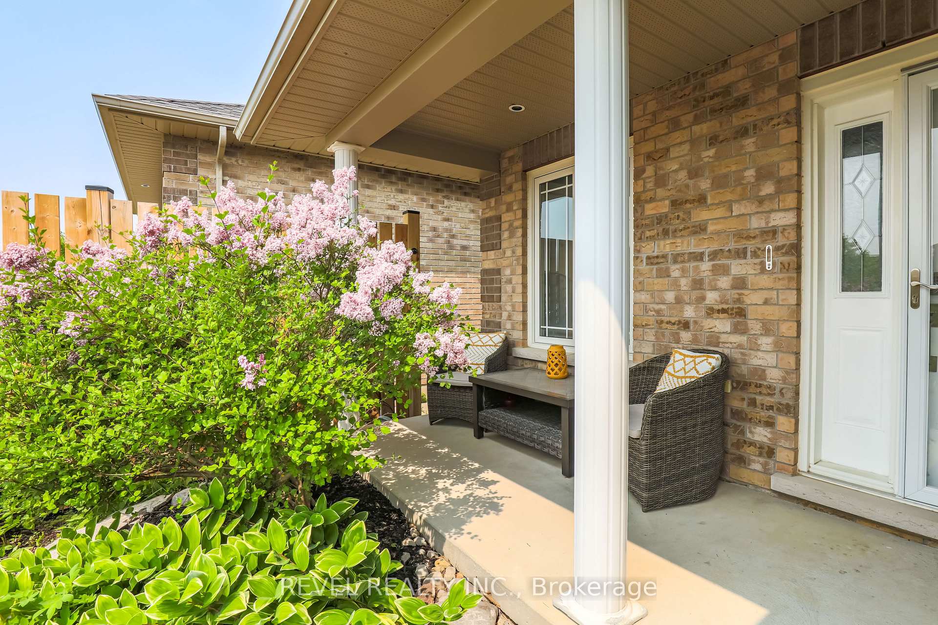 Photo 3 of 2726 Foxmeadow Road, Peterborough, Ashburnham Ward 4 — HOMEH