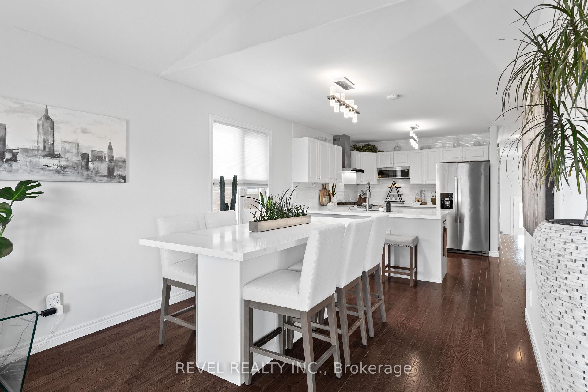 Photo 11 of 2726 Foxmeadow Road, Peterborough, Ashburnham Ward 4 — HOMEH