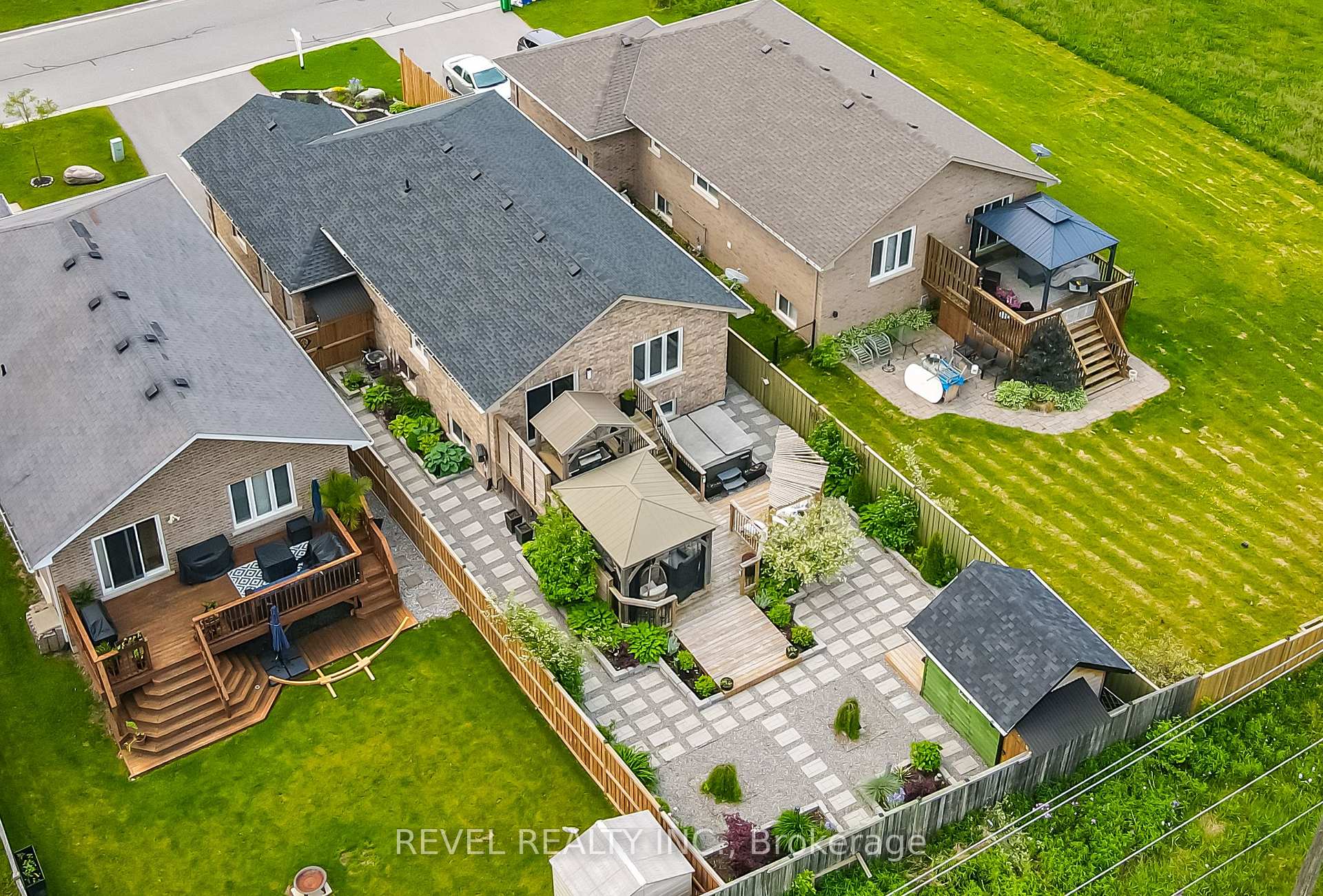 Photo 39 of 2726 Foxmeadow Road, Peterborough, Ashburnham Ward 4 — HOMEH