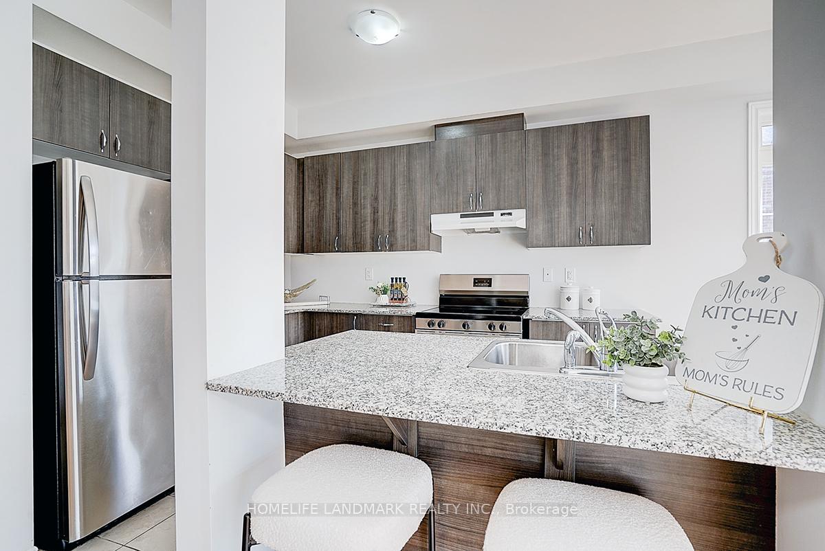 Photo 3 of 142 Dundonnell Place, Vaughan, Vellore Village — HOMEH