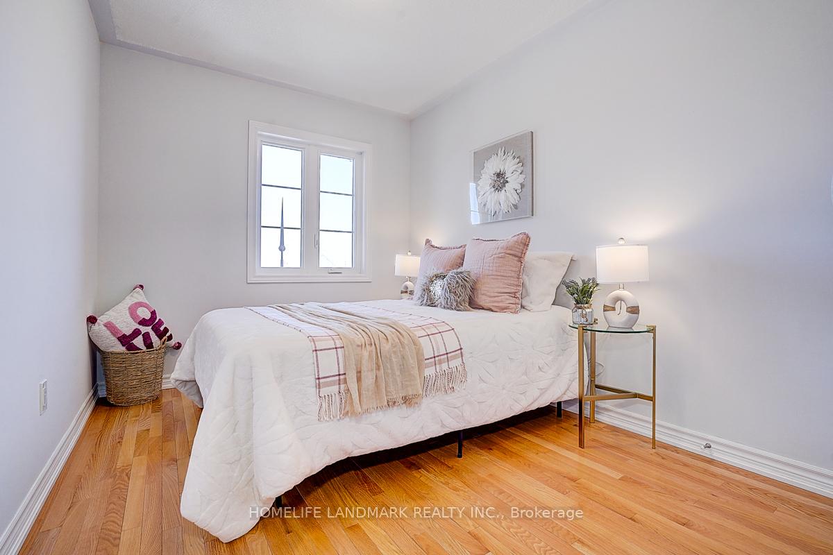 Photo 10 of 142 Dundonnell Place, Vaughan, Vellore Village — HOMEH