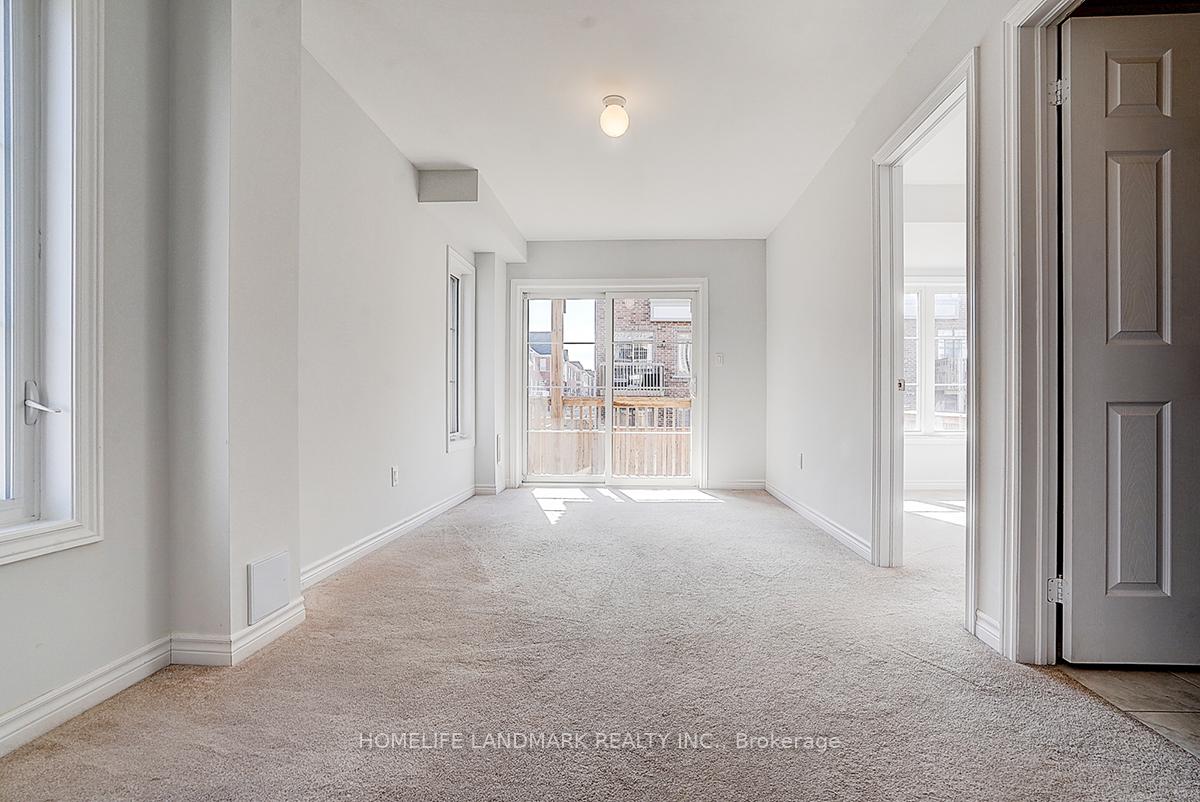 Photo 15 of 142 Dundonnell Place, Vaughan, Vellore Village — HOMEH