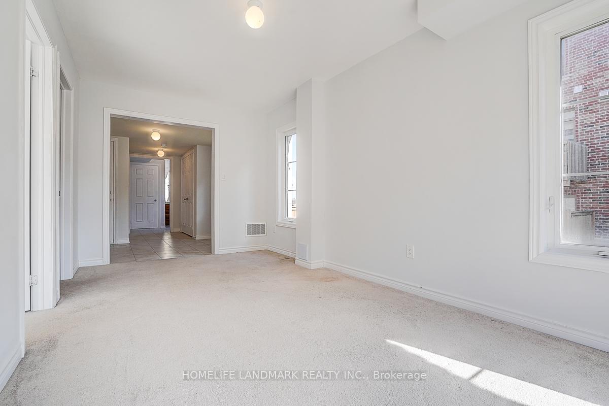 Photo 16 of 142 Dundonnell Place, Vaughan, Vellore Village — HOMEH