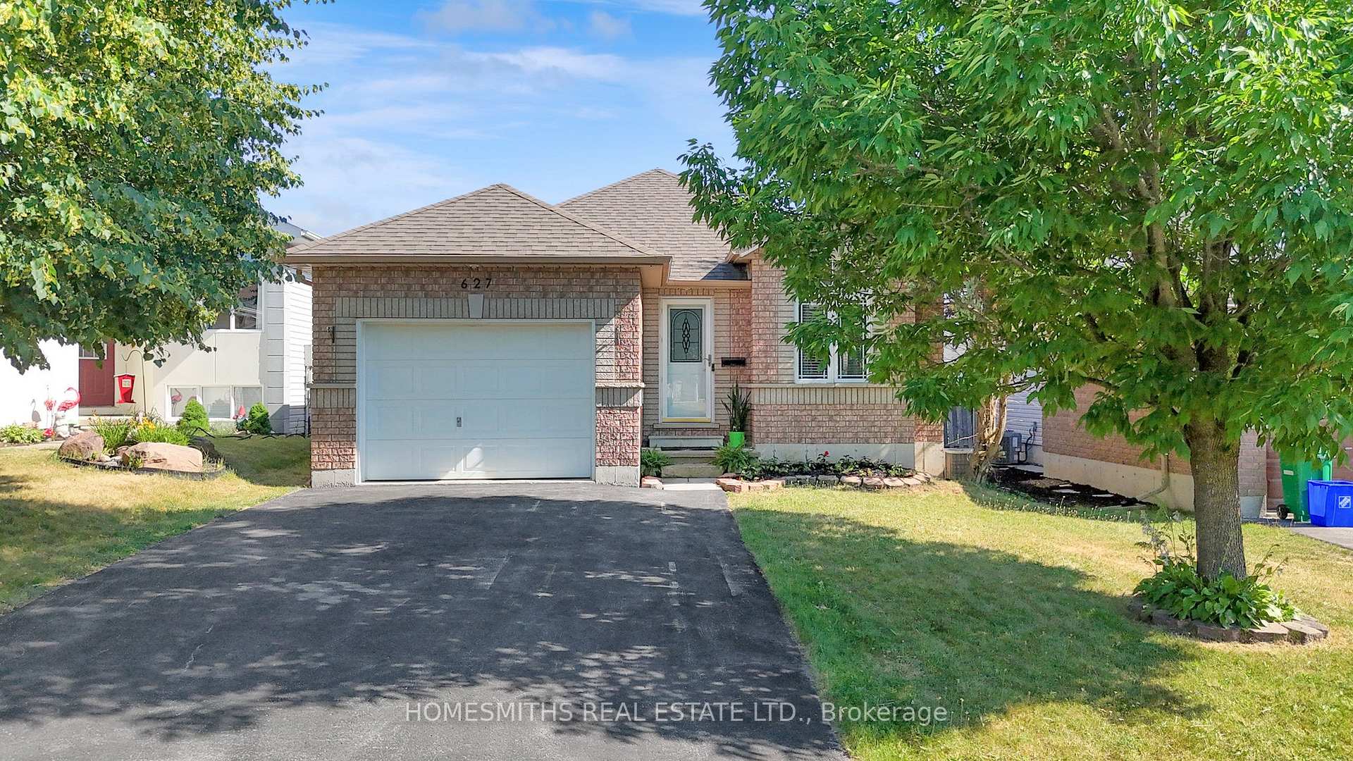 Photo 1 of 627 Trailview Drive, Peterborough, Ashburnham Ward 4 — HOMEH
