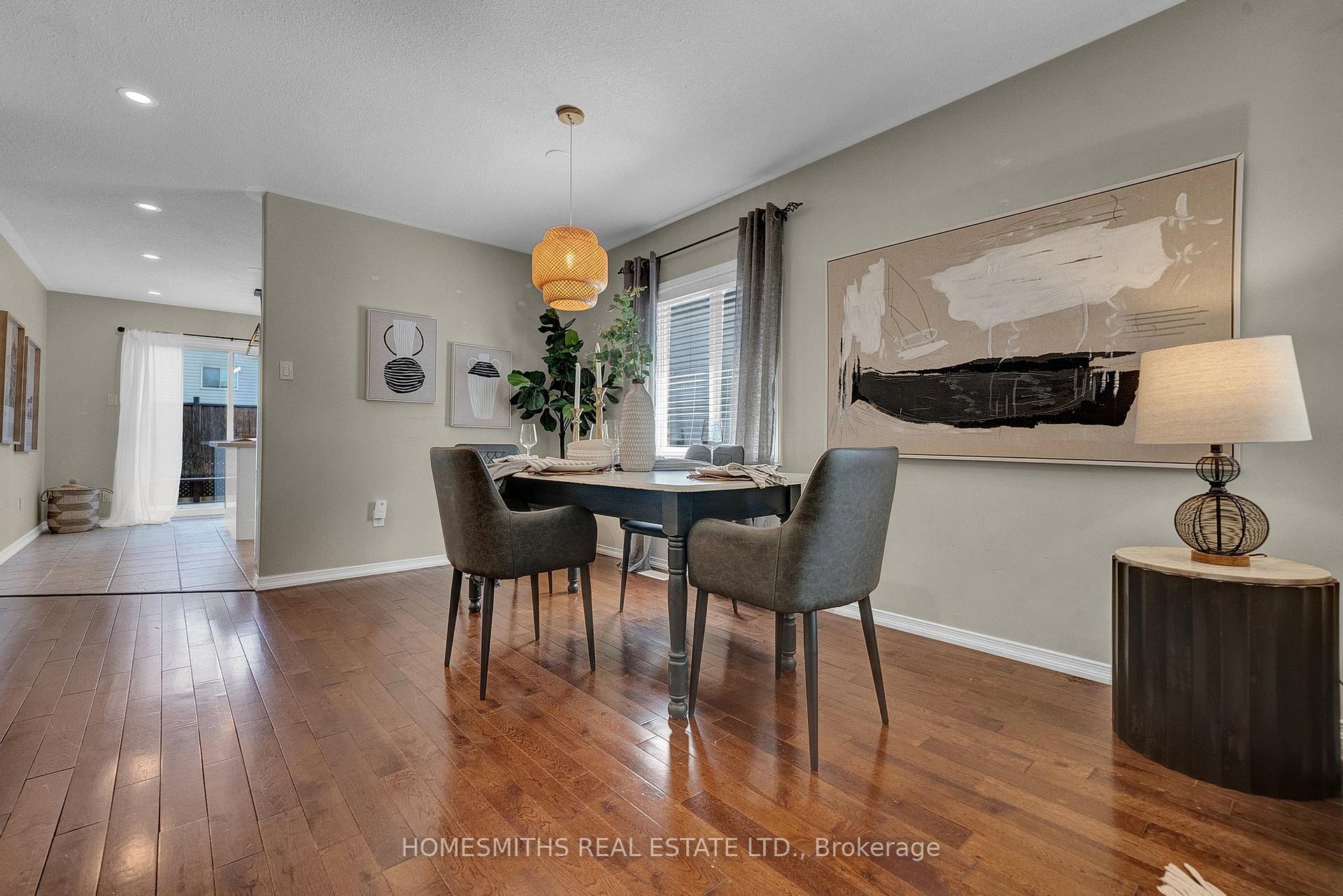 Photo 7 of 627 Trailview Drive, Peterborough, Ashburnham Ward 4 — HOMEH