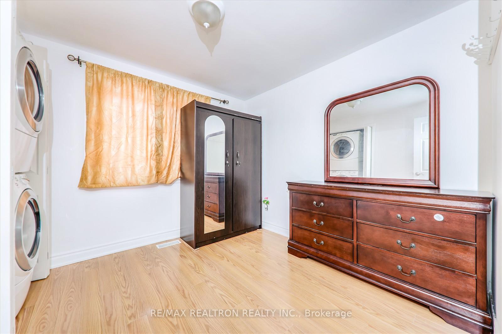 Photo 13 of 1188 Wakefield Crescent, Oshawa, Donevan — HOMEH