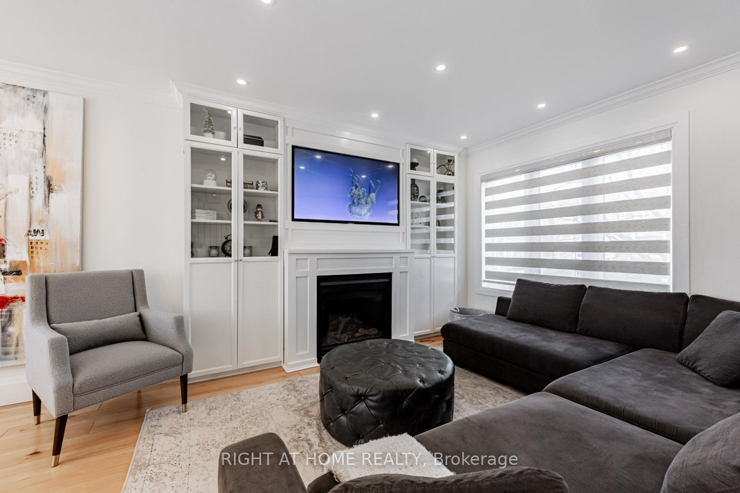 Photo 12 of 255 Montebello Avenue, Vaughan, Sonoma Heights — HOMEH
