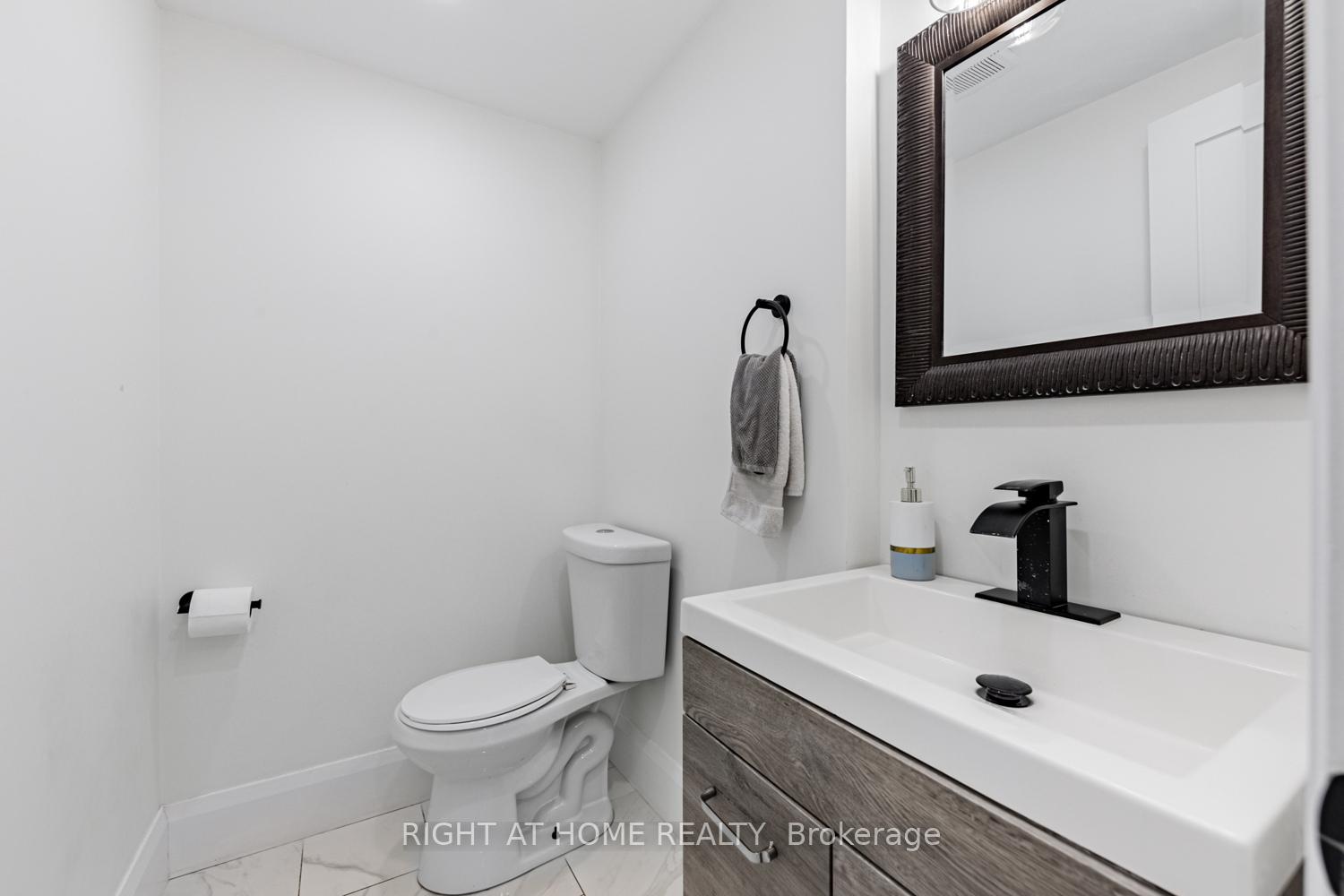 Photo 13 of 255 Montebello Avenue, Vaughan, Sonoma Heights — HOMEH