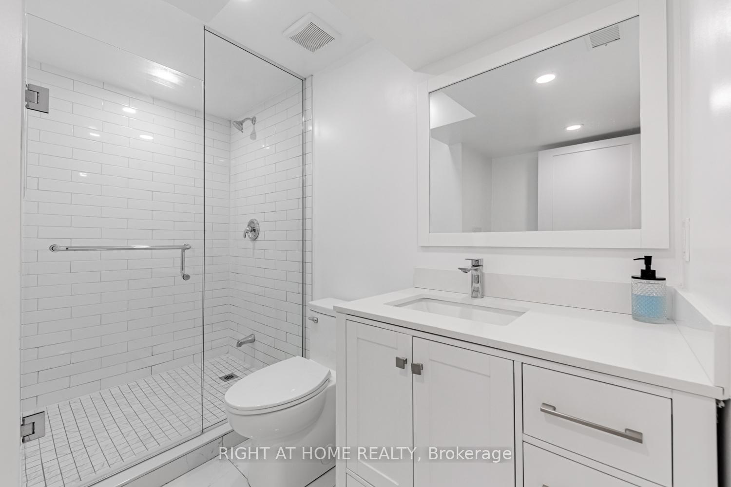 Photo 20 of 255 Montebello Avenue, Vaughan, Sonoma Heights — HOMEH