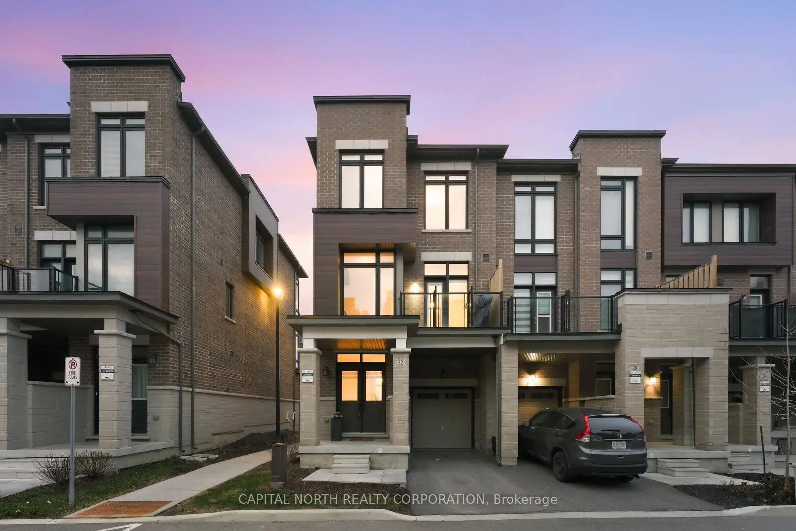 Front of 32 Holyrood Crescent