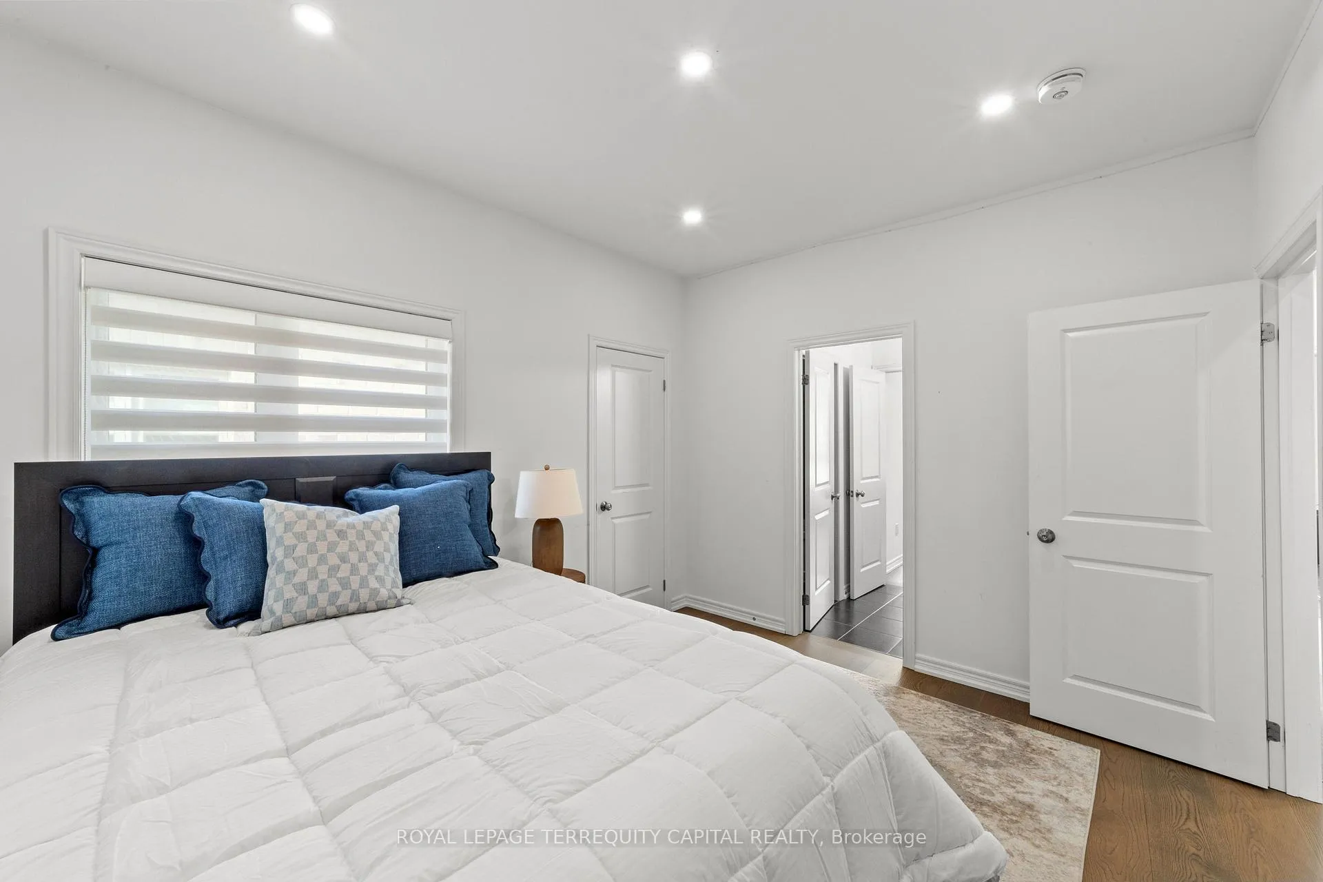 Photo 30 of 144 Pine Hill Crescent, Aurora, Aurora Estates — HOMEH