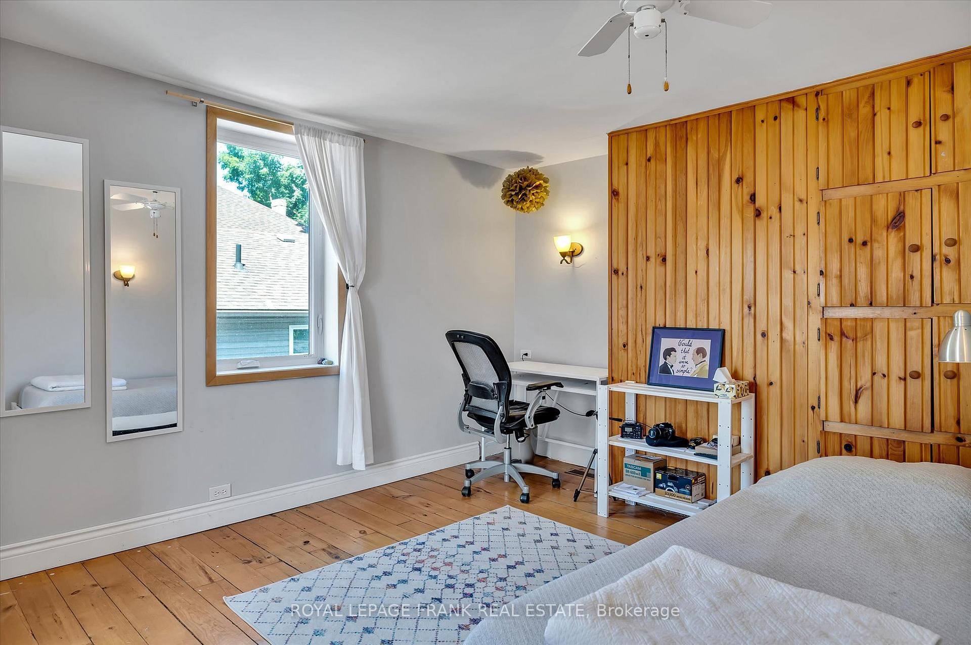 Photo 34 of 472 Murray Street, Peterborough, Town Ward 3 — HOMEH