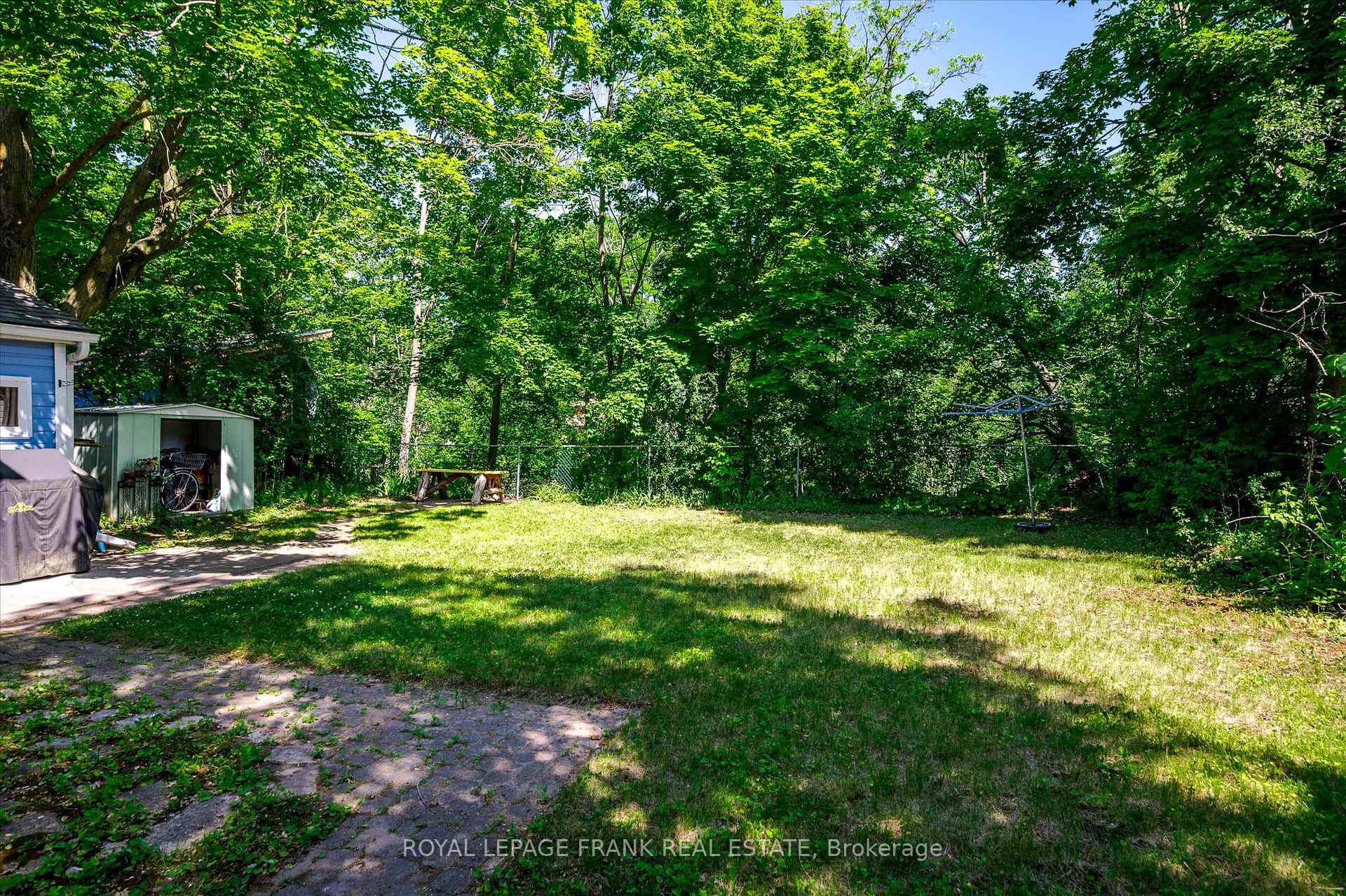 Photo 40 of 472 Murray Street, Peterborough, Town Ward 3 — HOMEH