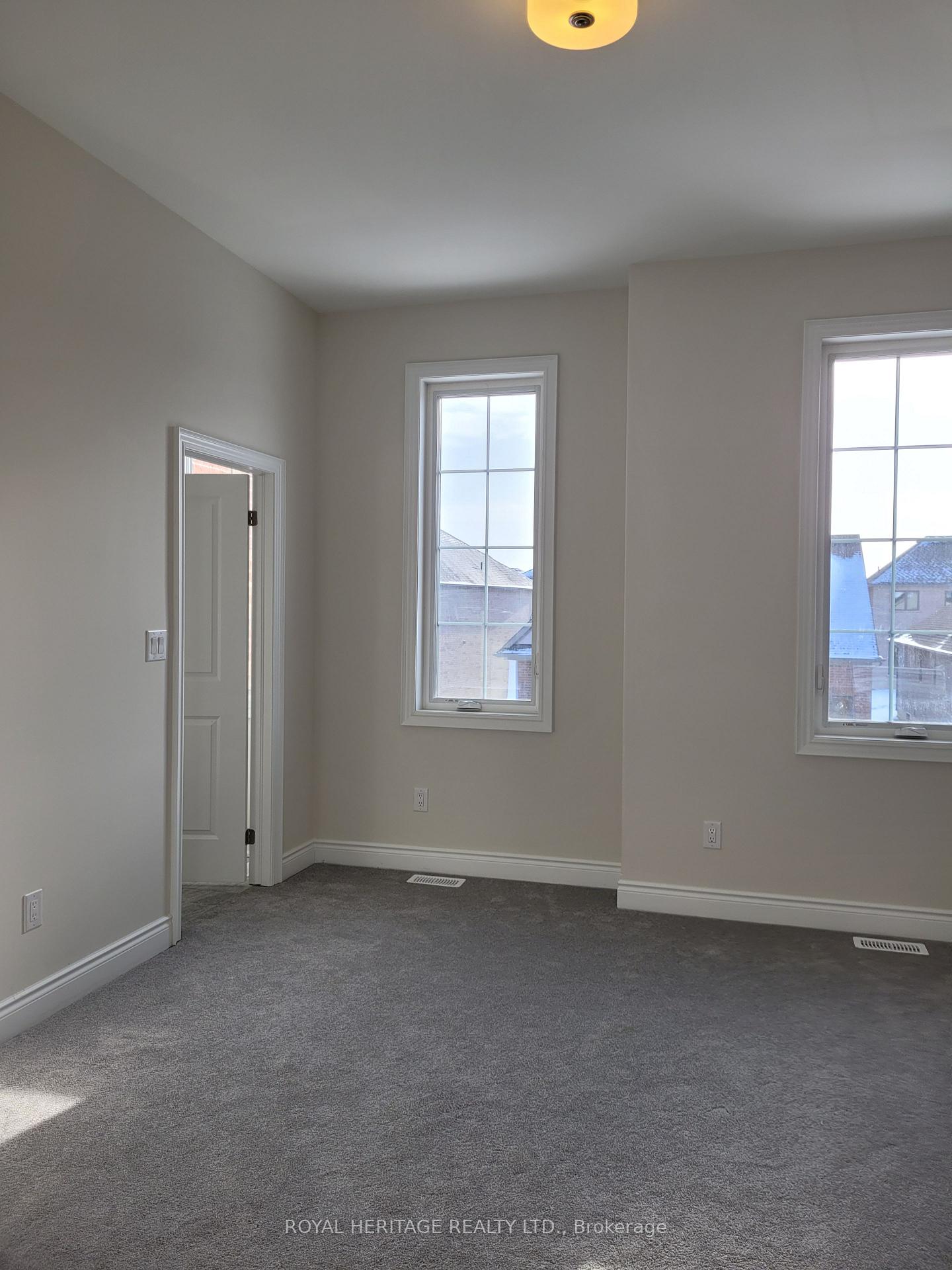 Photo 17 of 426 Melling Avenue, Peterborough, Northcrest Ward 5 — HOMEH