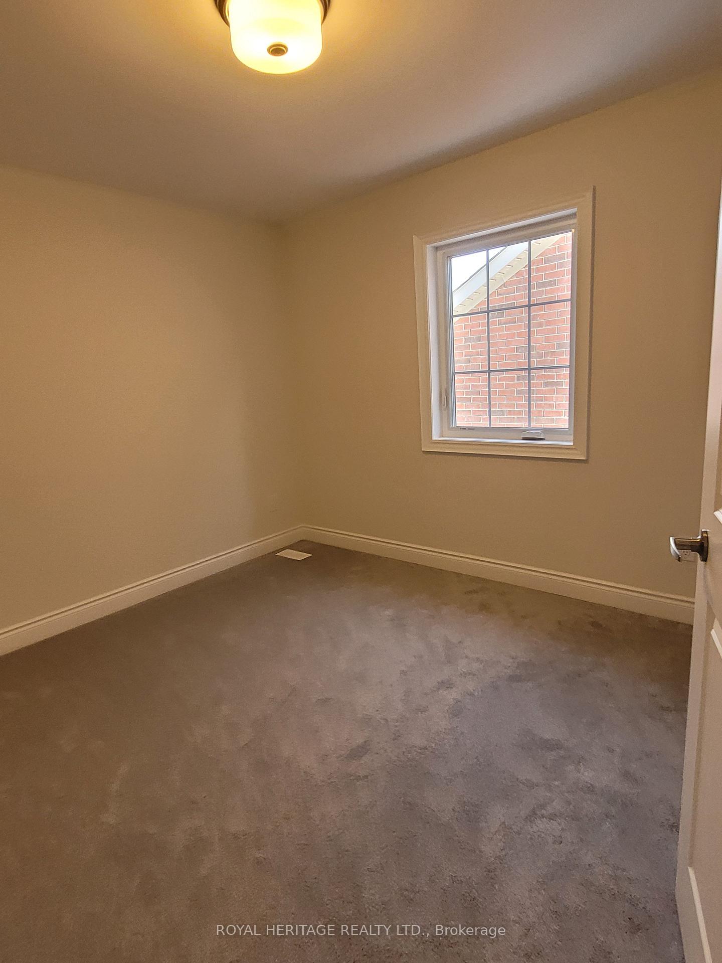 Photo 29 of 426 Melling Avenue, Peterborough, Northcrest Ward 5 — HOMEH