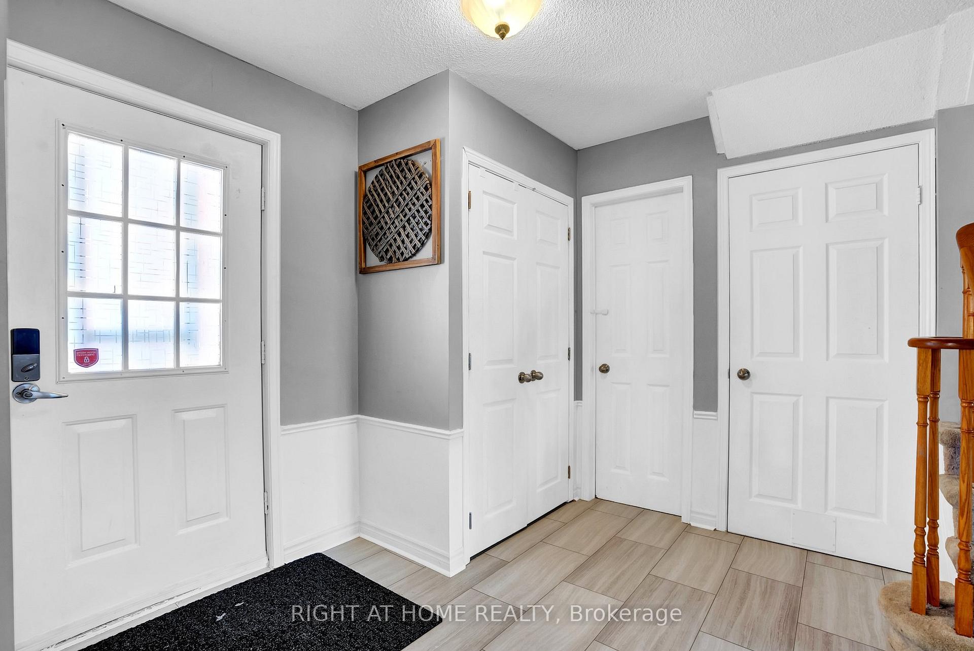 Photo 6 of 1569 Connery Crescent, Oshawa, Lakeview — HOMEH