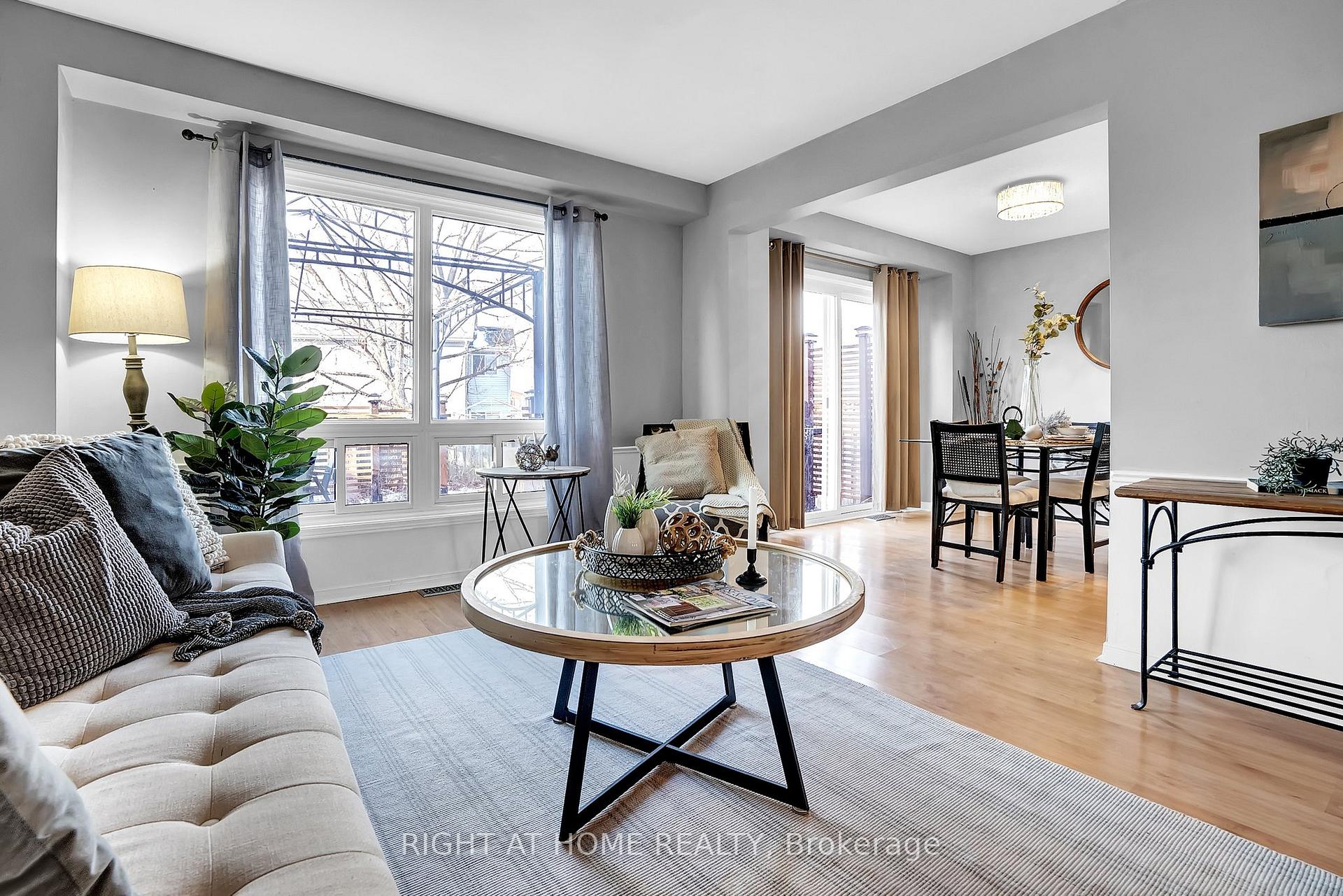 Photo 10 of 1569 Connery Crescent, Oshawa, Lakeview — HOMEH