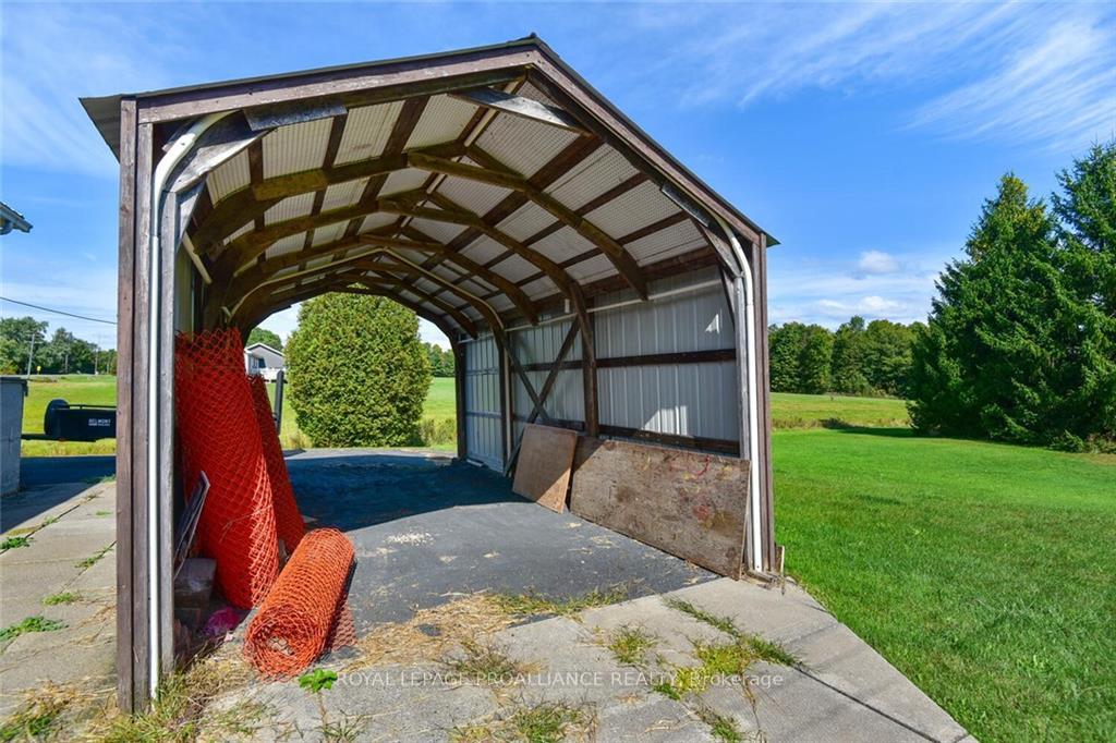 Photo 7 of 3951 County Road 18, Augusta, Augusta Twp — HOMEH