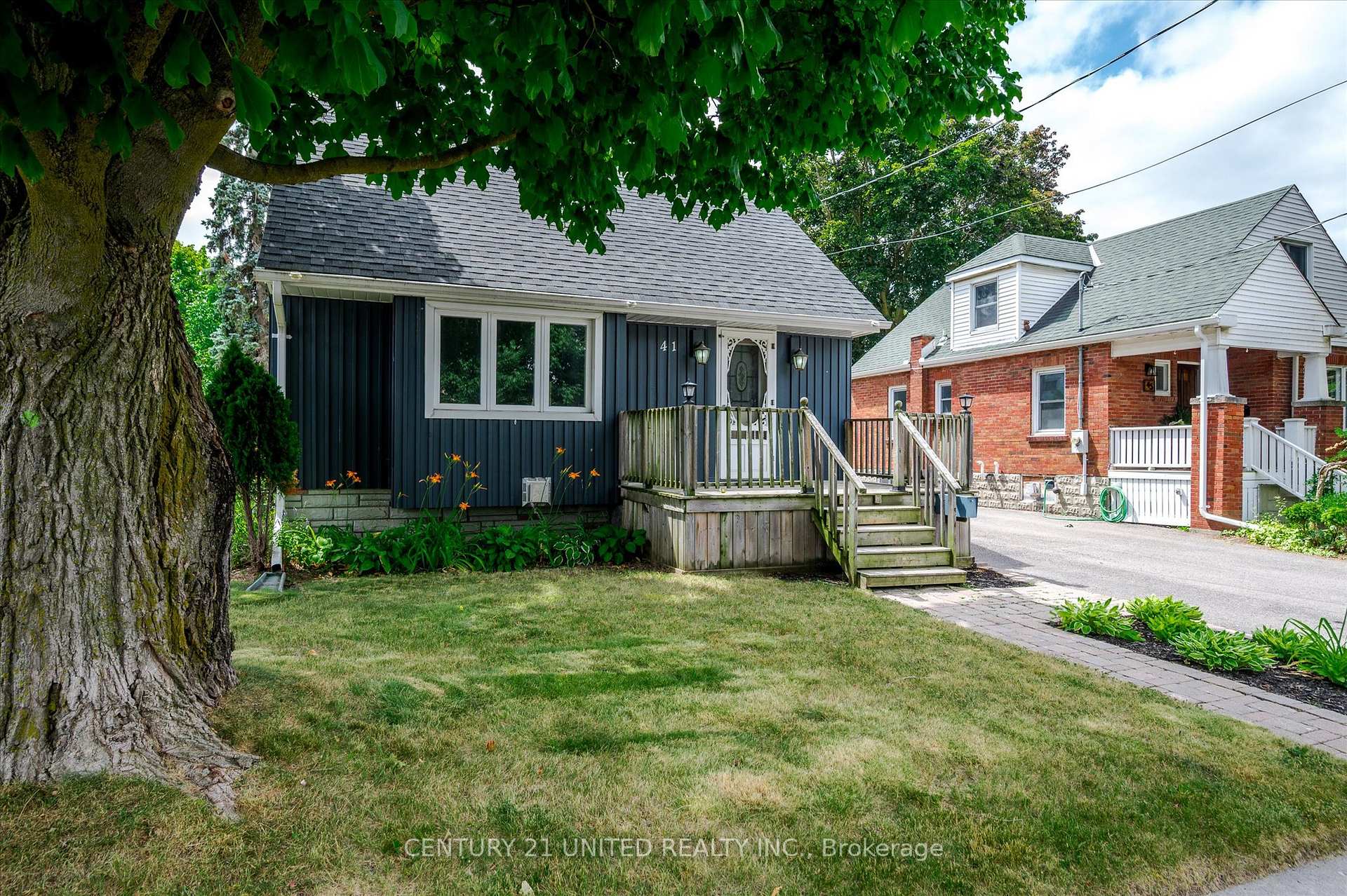 Photo 3 of 41 Morrow Street, Peterborough, Otonabee Ward 1 — HOMEH