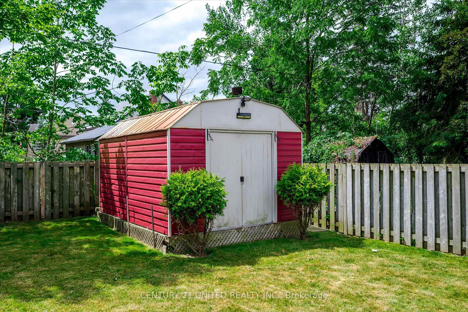 Photo 47 of 41 Morrow Street, Peterborough, Otonabee Ward 1 — HOMEH