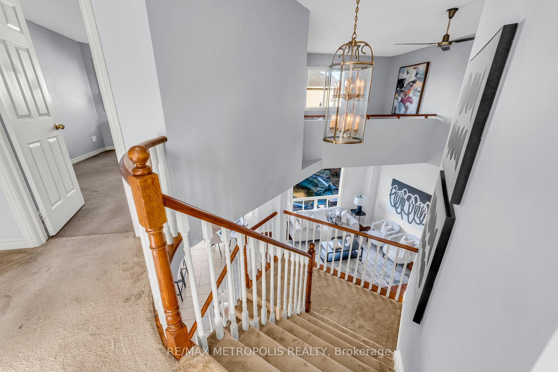 Photo 16 of 458 Meadow Street, Oshawa, Kedron — HOMEH