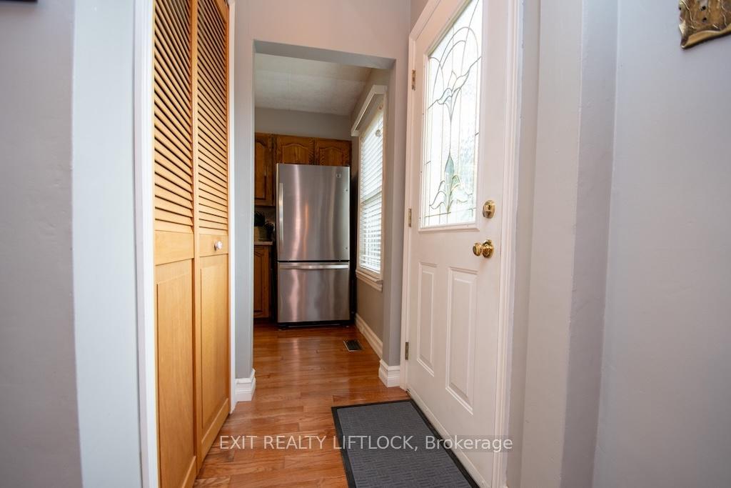 Photo 5 of 493 Howden Street, Peterborough, Otonabee Ward 1 — HOMEH