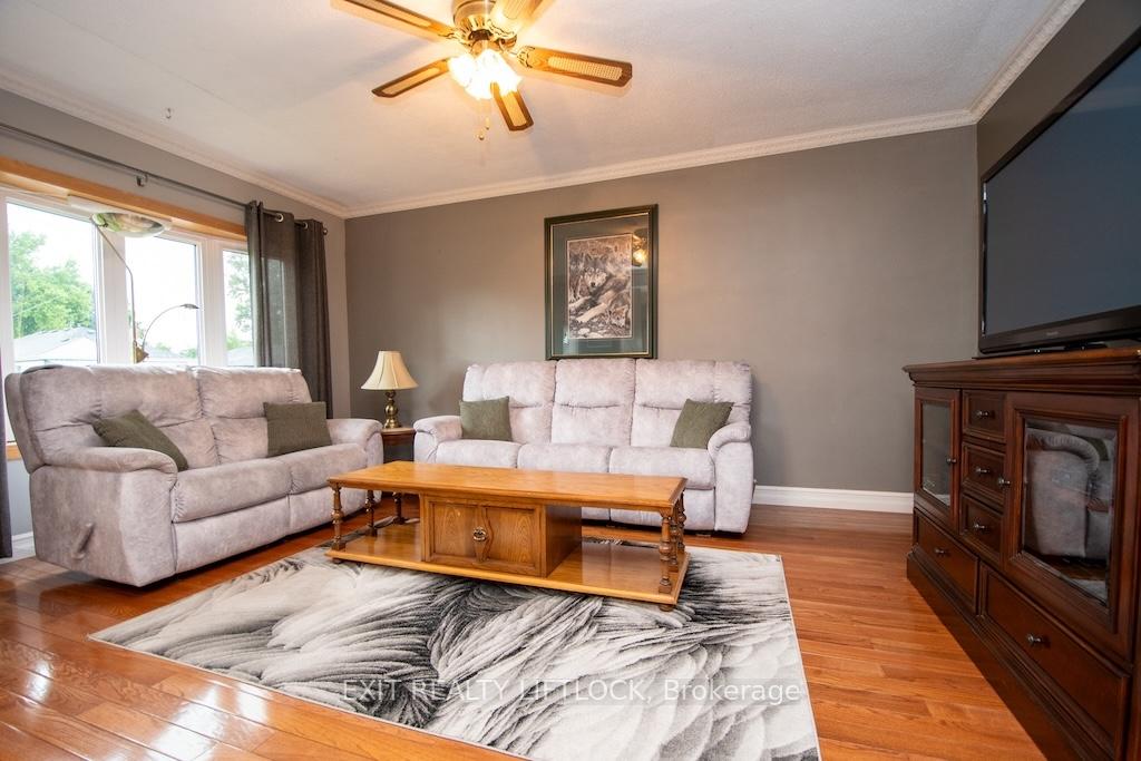 Photo 7 of 493 Howden Street, Peterborough, Otonabee Ward 1 — HOMEH