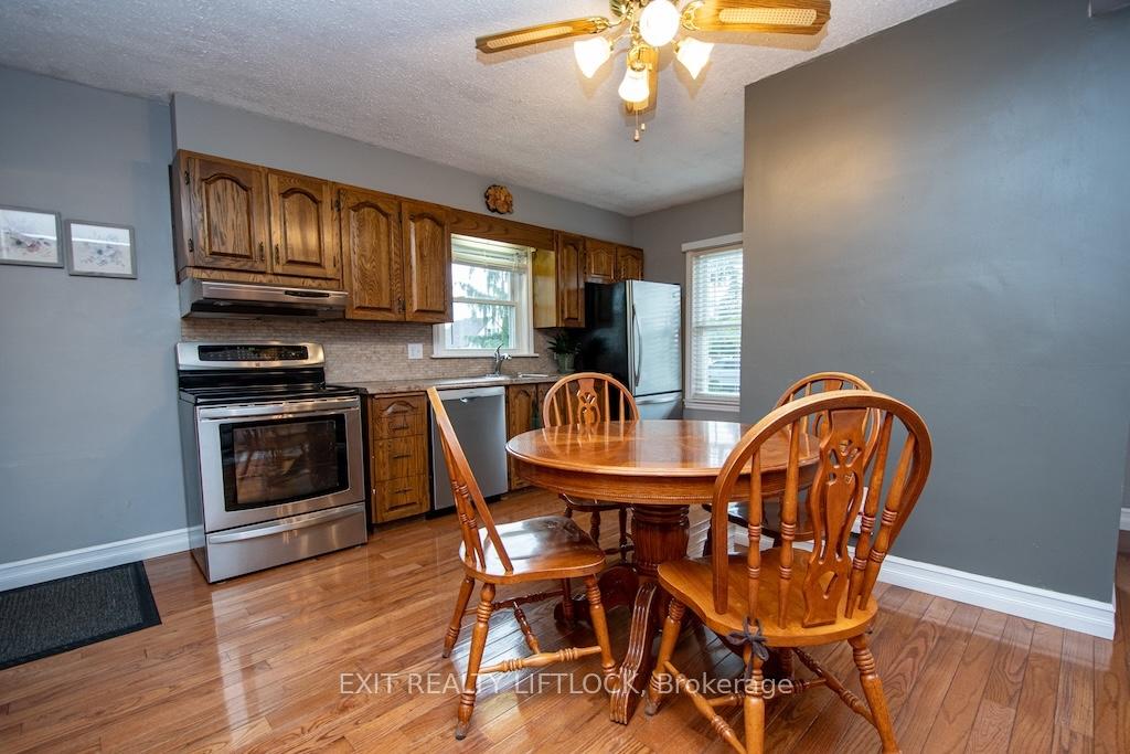 Photo 9 of 493 Howden Street, Peterborough, Otonabee Ward 1 — HOMEH
