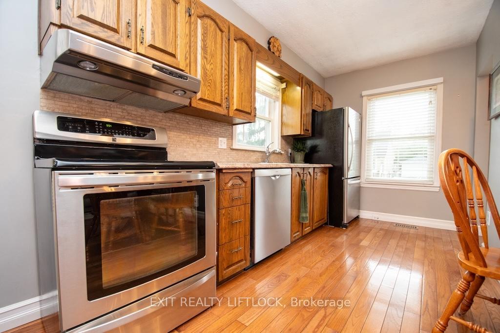 Photo 13 of 493 Howden Street, Peterborough, Otonabee Ward 1 — HOMEH