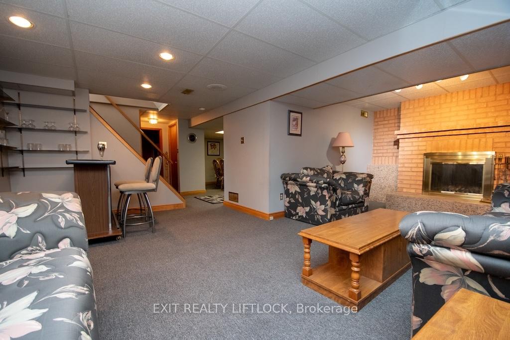 Photo 25 of 493 Howden Street, Peterborough, Otonabee Ward 1 — HOMEH