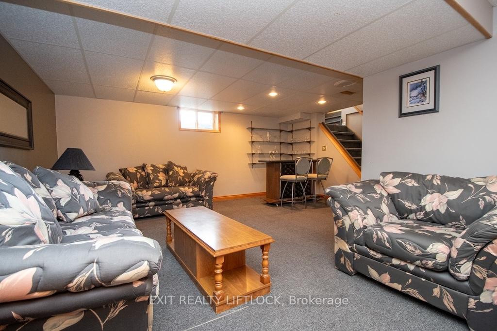 Photo 27 of 493 Howden Street, Peterborough, Otonabee Ward 1 — HOMEH