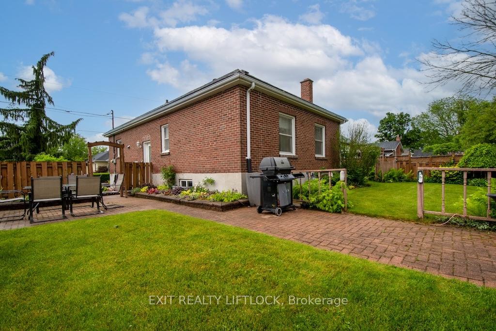 Photo 37 of 493 Howden Street, Peterborough, Otonabee Ward 1 — HOMEH