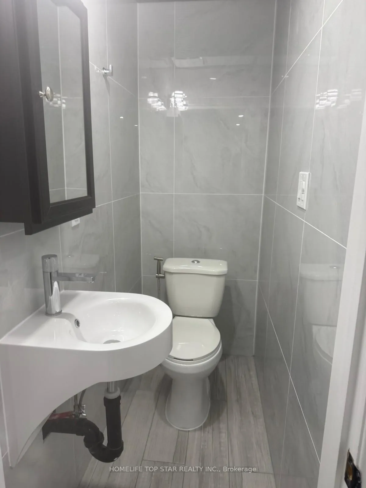 Photo 9 of Unit Main, 25 Mackinac Crescent, Scarborough, Bendale — HOMEH
