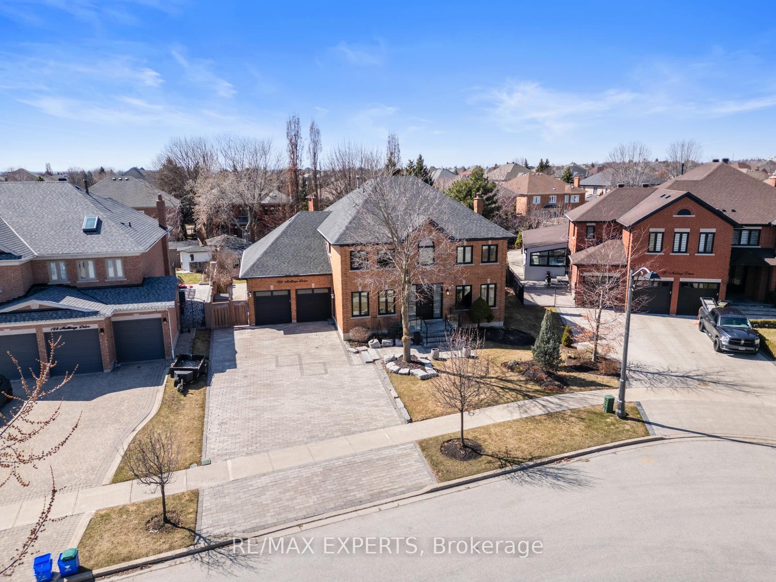 Photo 1 of 126 Mellings Drive, Vaughan, East Woodbridge — HOMEH