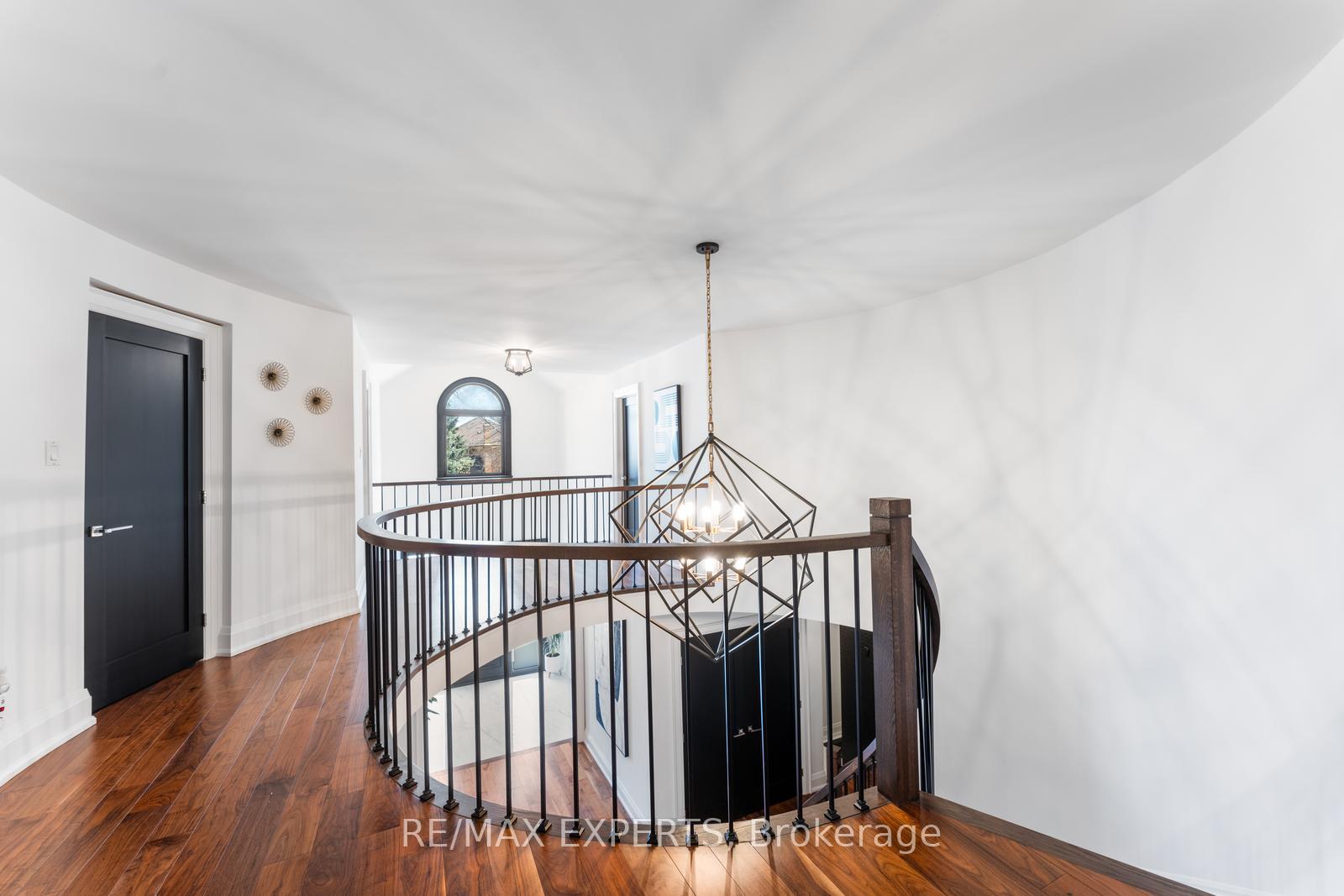 Photo 20 of 126 Mellings Drive, Vaughan, East Woodbridge — HOMEH