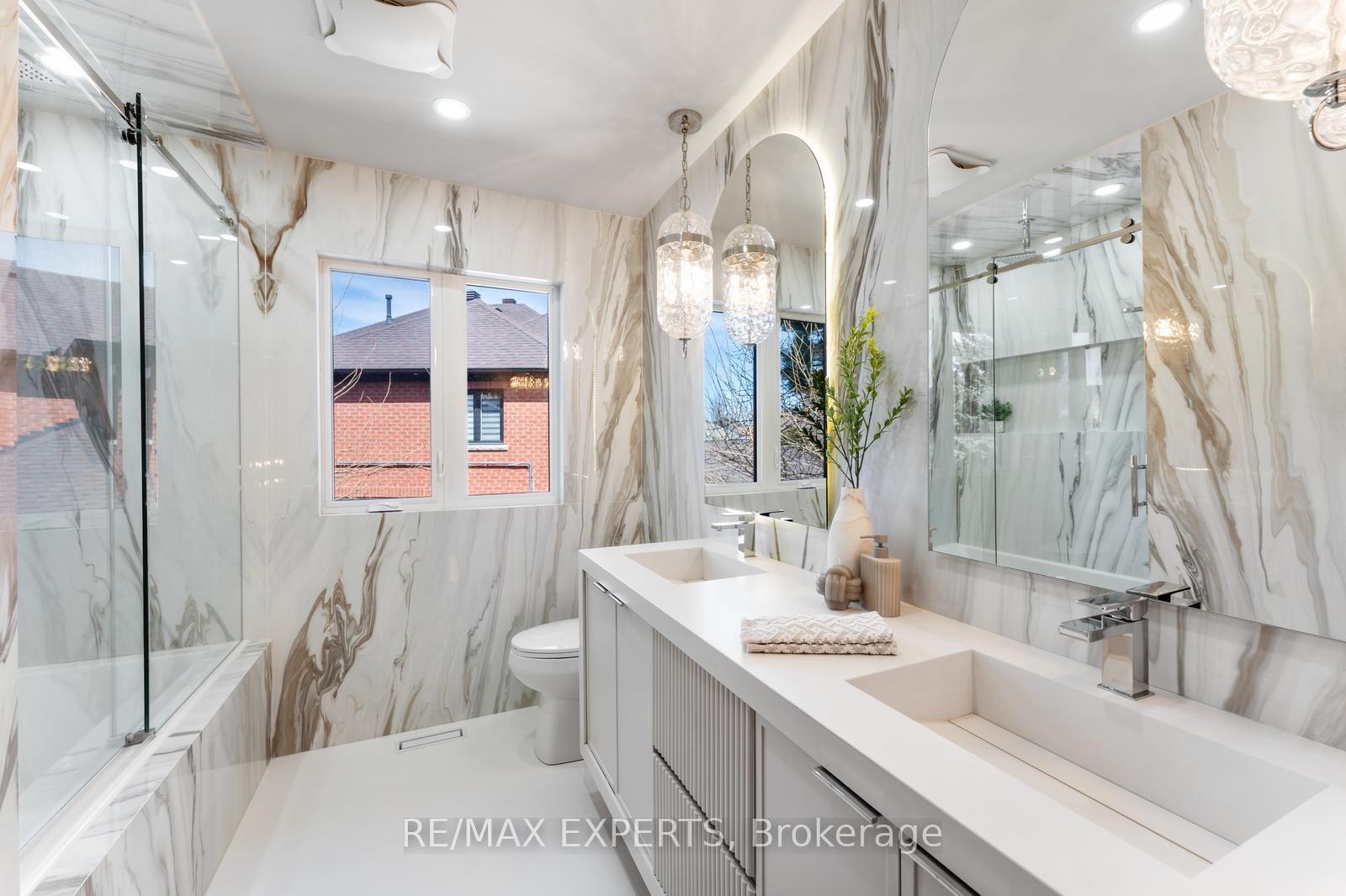 Photo 27 of 126 Mellings Drive, Vaughan, East Woodbridge — HOMEH