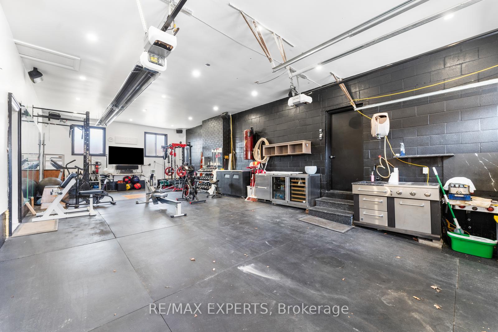 Photo 31 of 126 Mellings Drive, Vaughan, East Woodbridge — HOMEH