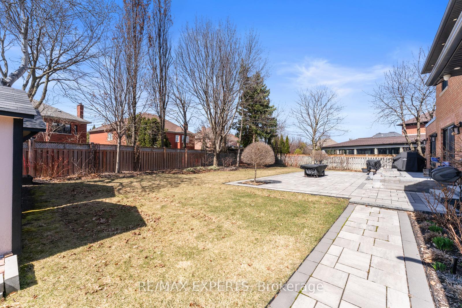 Photo 33 of 126 Mellings Drive, Vaughan, East Woodbridge — HOMEH