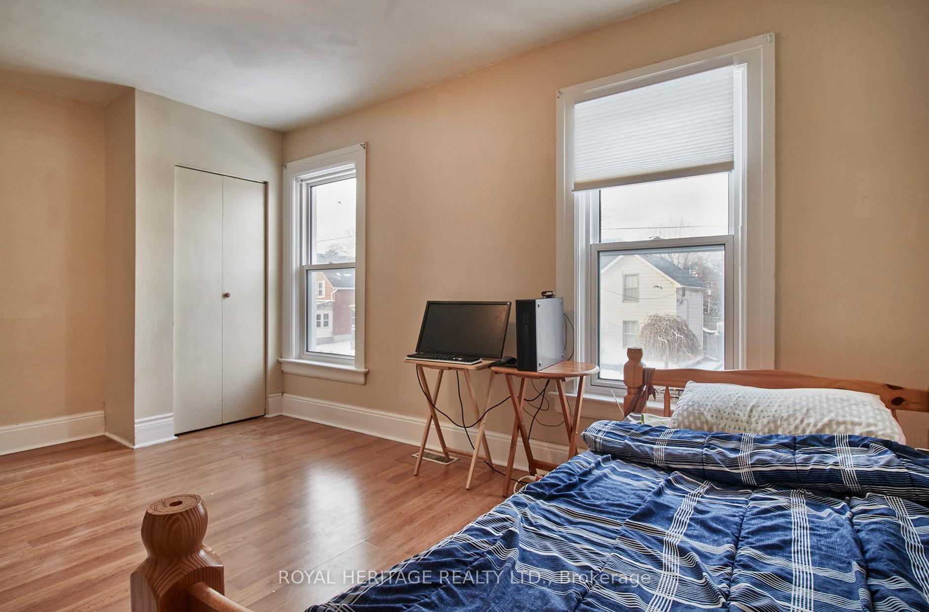 Photo 17 of 161 Colborne Street E, Oshawa, O'Neill — HOMEH
