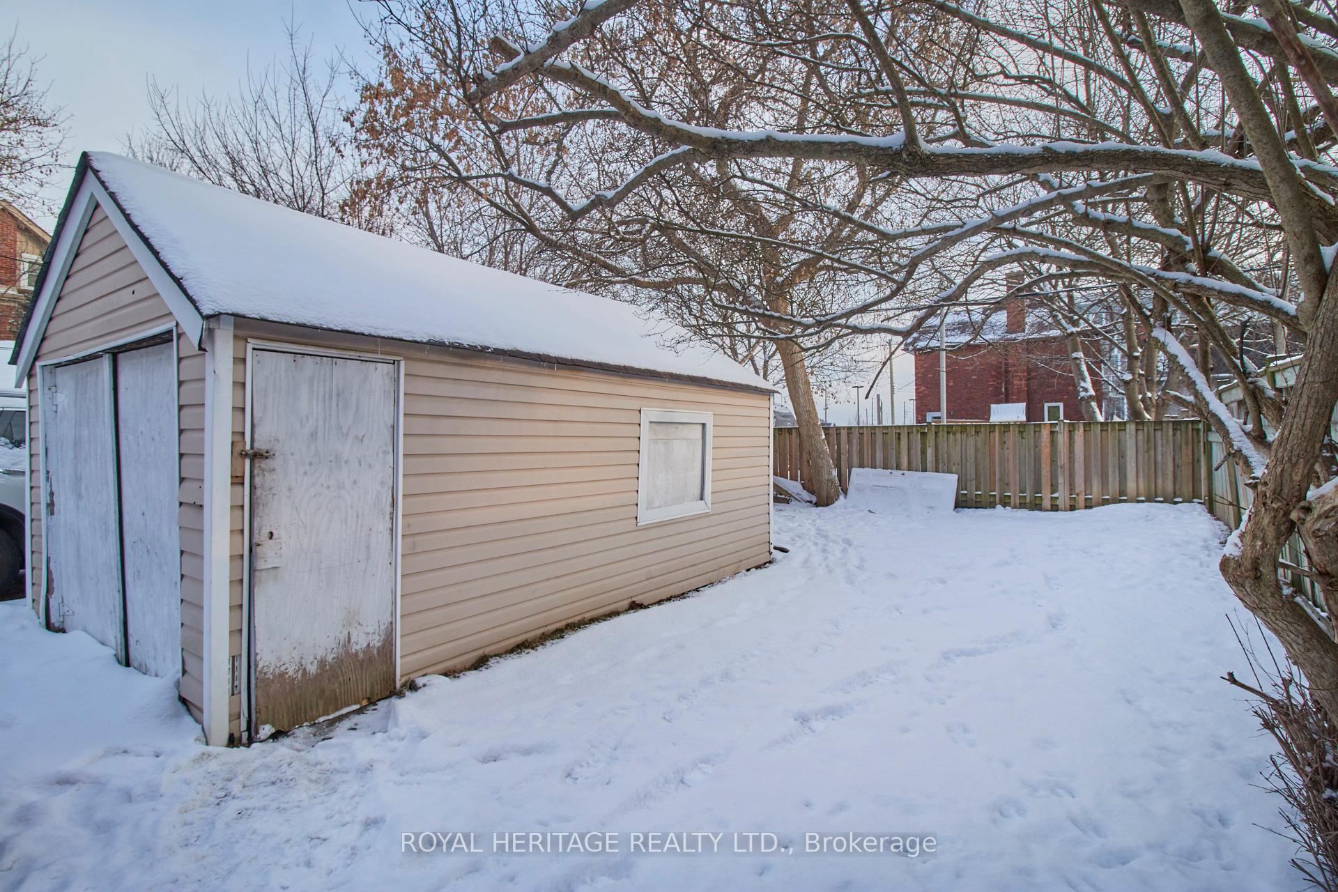 Photo 25 of 161 Colborne Street E, Oshawa, O'Neill — HOMEH