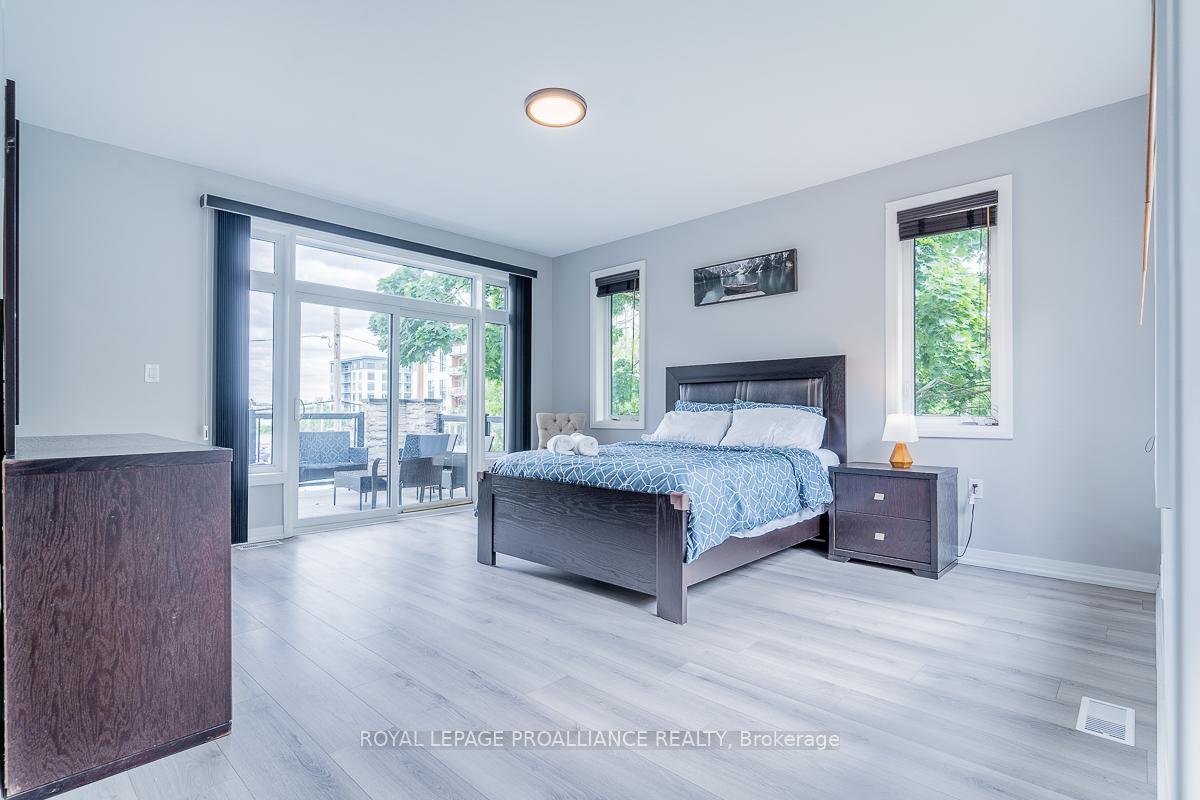 Photo 19 of 170 Mary Street, Belleville, Belleville Ward — HOMEH