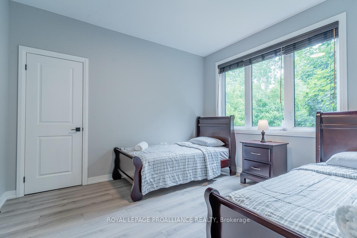 Photo 27 of 170 Mary Street, Belleville, Belleville Ward — HOMEH
