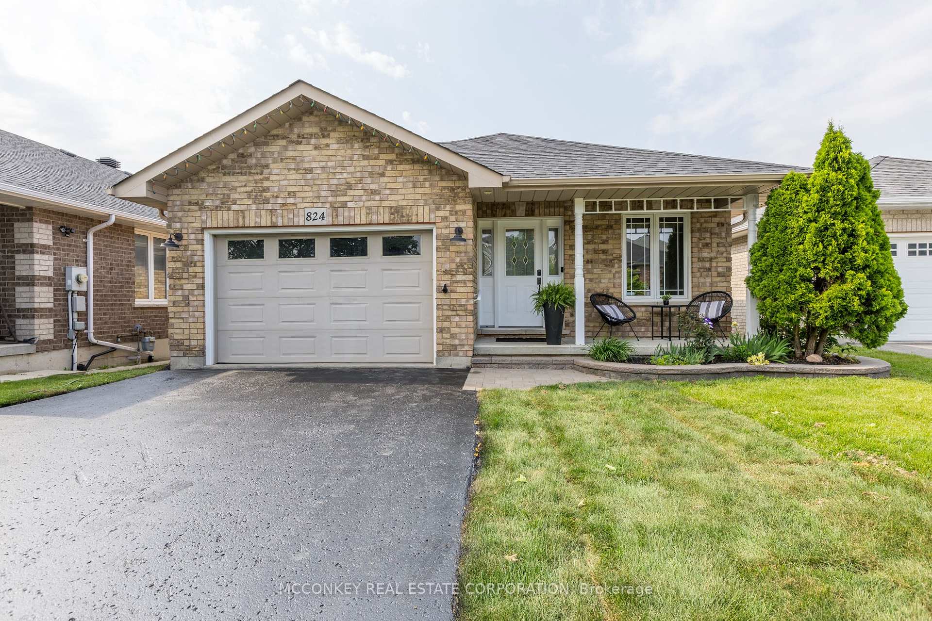 Photo 5 of 824 Bertrand Terrace, Peterborough, Monaghan Ward 2 — HOMEH